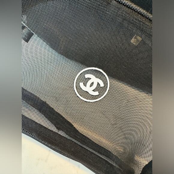 CHANEL BLACK MESH BEAUTY TOTE BAG BEACH PURSE MAKEUP TRAVEL SHOULDER CC coco - Picture 6 of 8